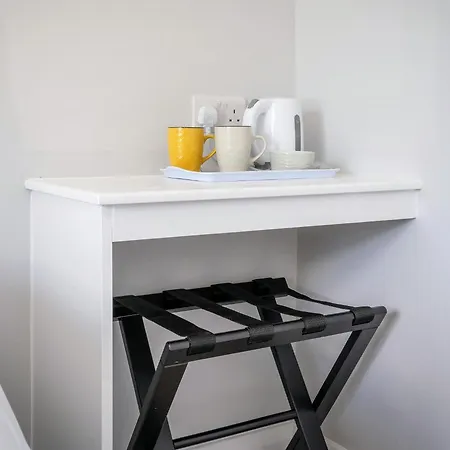 Πανσιόν Burrows Lodge, 5 *