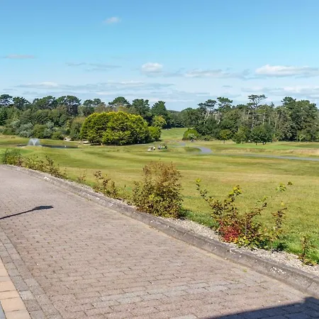 Burrows Lodge, 5 Tramore