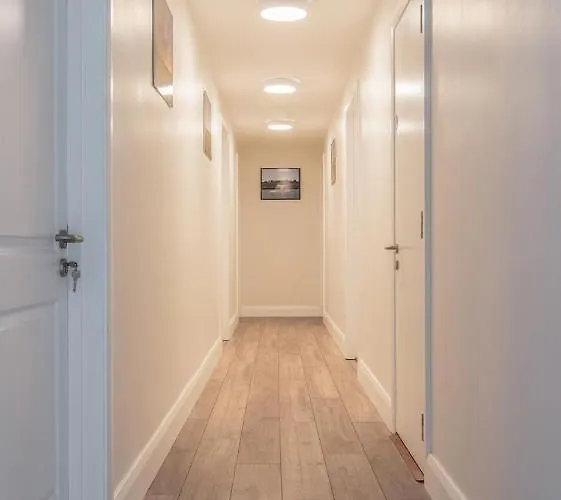 Burrows Lodge, 5 * Tramore